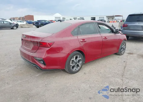 2021 Kia Forte Lxs из США, поврежденный, VIN 3KPF24AD5ME400730